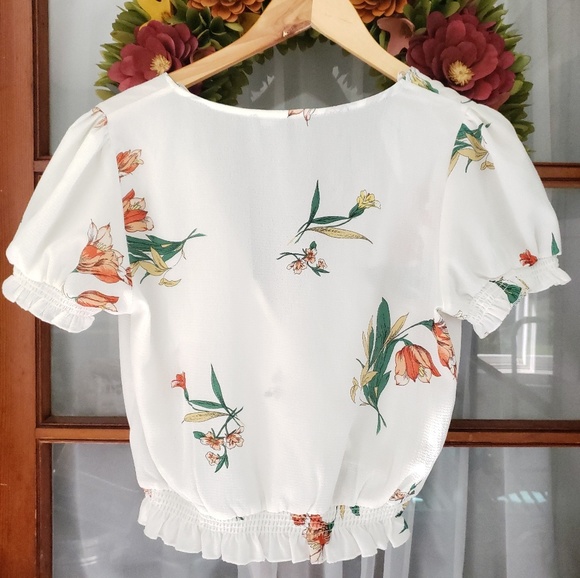 One ♡ Clothing Floral Wrap Top - Picture 3 of 6